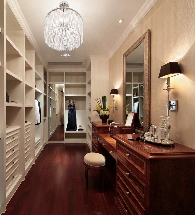 曬曬別墅實景照片，低調奢華彰顯品質生活！