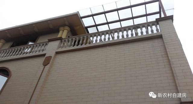 湖南人真的會算計，30萬建套二層半歐式豪華鄉(xiāng)村別墅