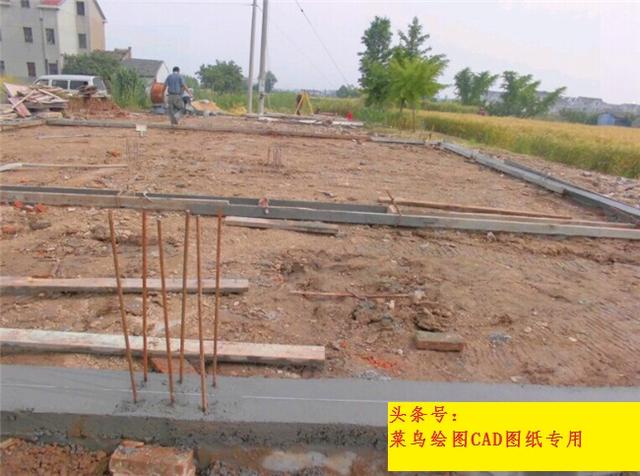 21萬建3層別墅，戶型方正簡潔大方，房間尺度適宜合理帶大陽臺