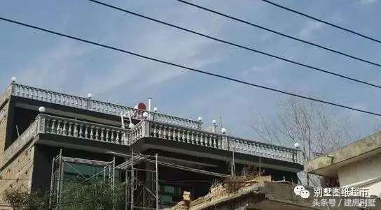 建房要趁早，包工頭35萬帶裝修小別墅建成，羨煞旁人