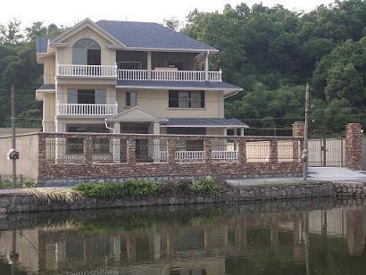 直擊：農村上百萬的自建別墅，10年后是升值還是貶值？