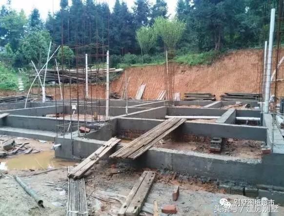 26萬做成的二層小別墅，在農(nóng)村建一棟小別墅并不難