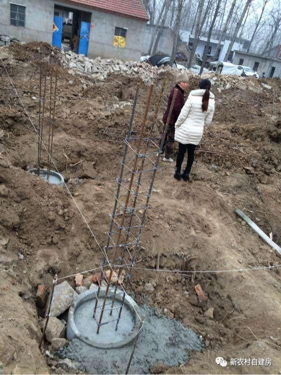 40萬兄弟合建雙拼別墅，施工全程實拍，含平面