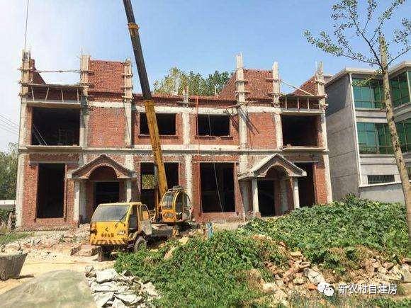 40萬兄弟合建雙拼別墅，施工全程實拍，含平面