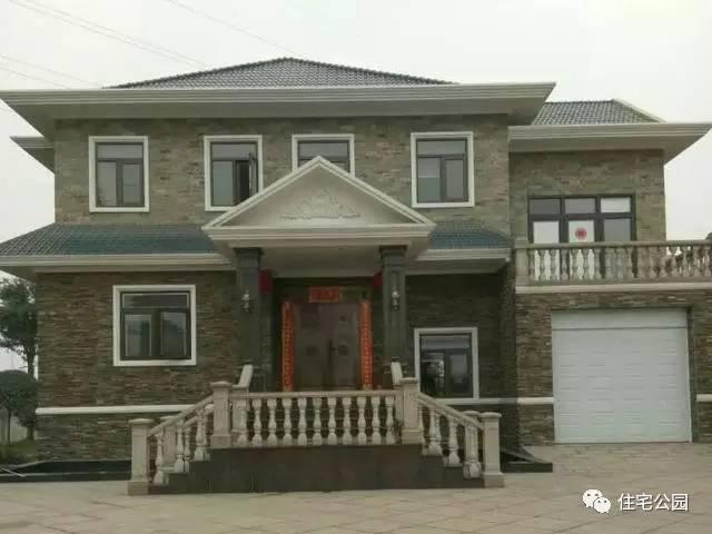 90后歸家自建300平大別墅，造價一算驚住村里所有人！