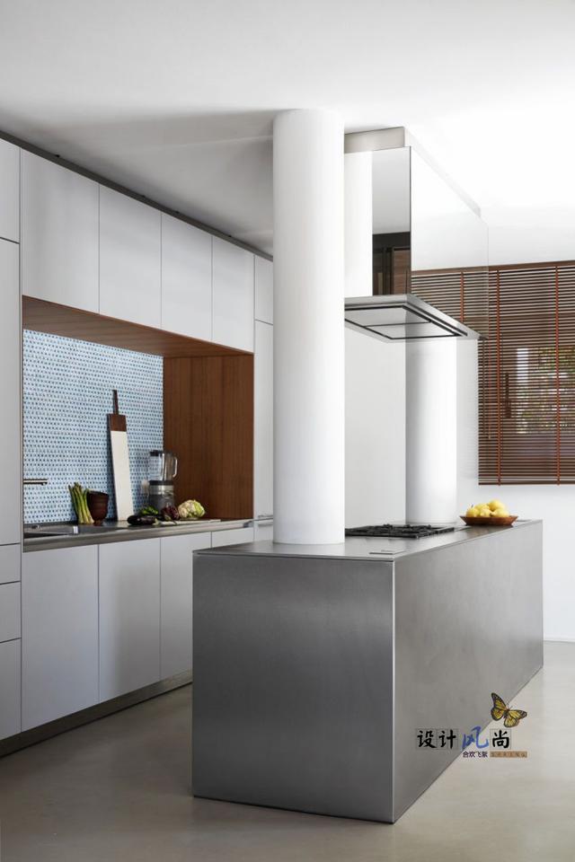 意大利石頭與木頭結合的鄉村別墅