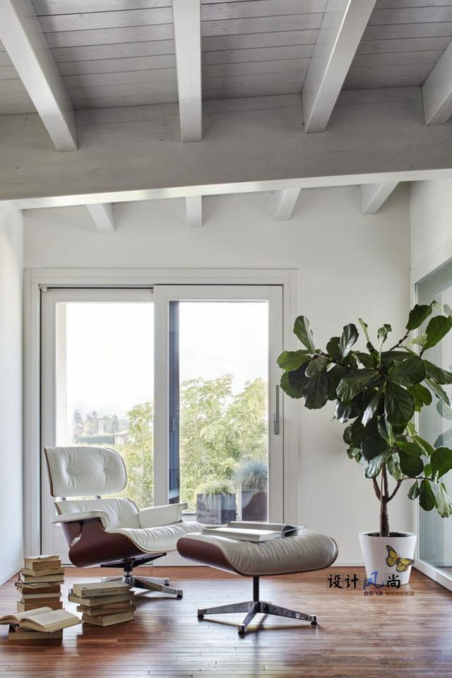 意大利石頭與木頭結合的鄉村別墅