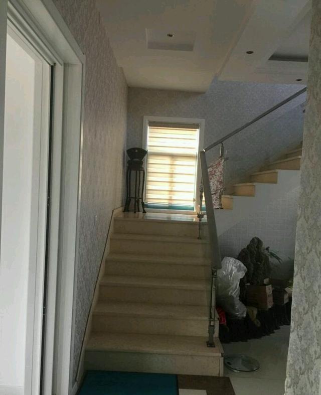 堪比千萬大別墅的鄉下自建房，全屋的裝修婆婆裝得富麗堂皇！