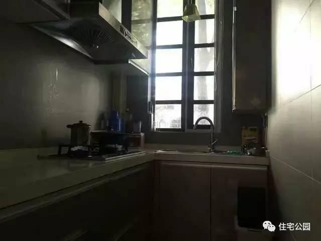 山西農村自建別墅，多臥室、雙廚房，家里來客再也不怕了！