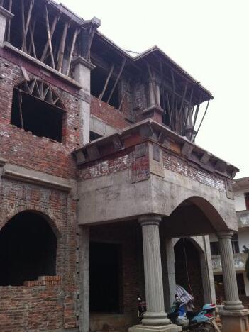 11.4米x11.5米農(nóng)村自建房，有前院還有后院，別說不羨慕