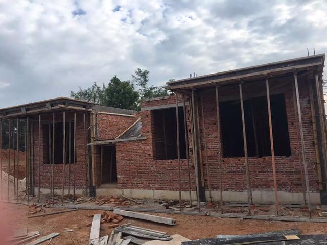 11.5米×10.5米自建小別墅建成，終于實現父母多年的心愿