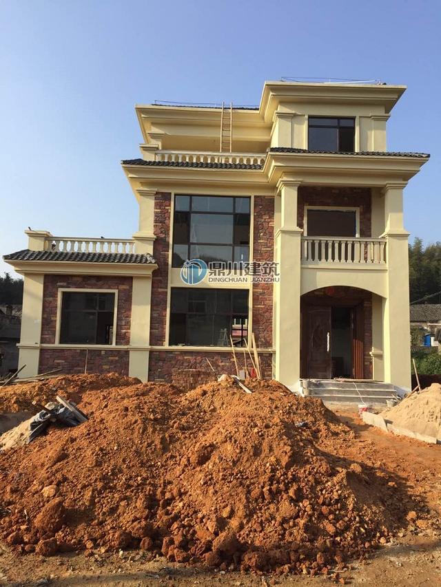 三層落地窗小別墅，這建出來的效果沒得挑，30萬就可以建