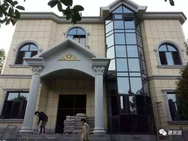 這十棟農村自建別墅，其中有一棟丑出了新高度