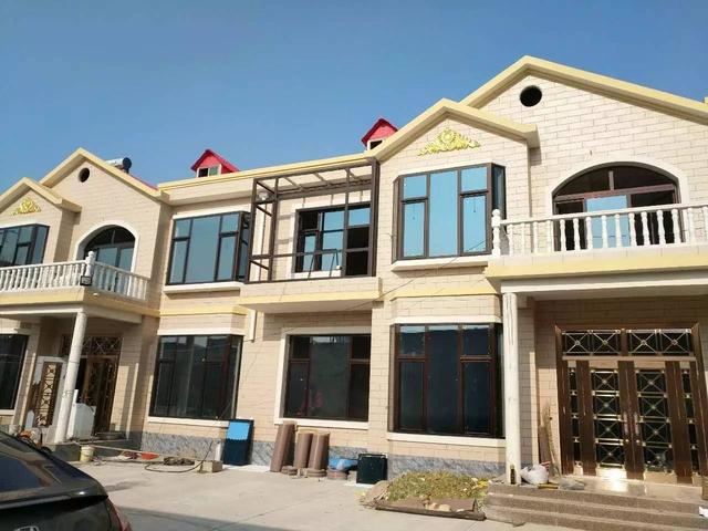 為什么蓋房子一定要把大門做好？看了這15棟別墅你懂了嗎？