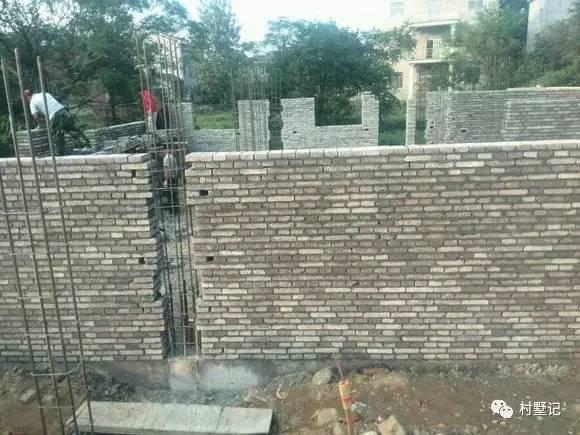 26萬三層農村自建房，媲美城里百萬別墅