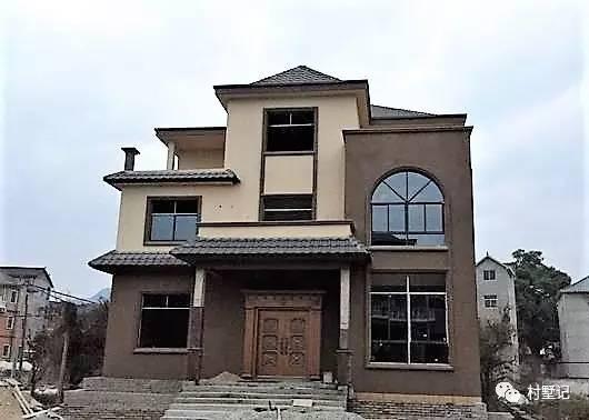 26萬三層農村自建房，媲美城里百萬別墅