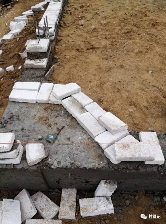 湖北網友曬二層農村別墅，說農村人沒品味的打臉了（附圖紙）