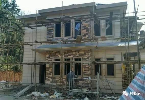 網友直播建房過程，高顏值農村別墅秒殺商品房