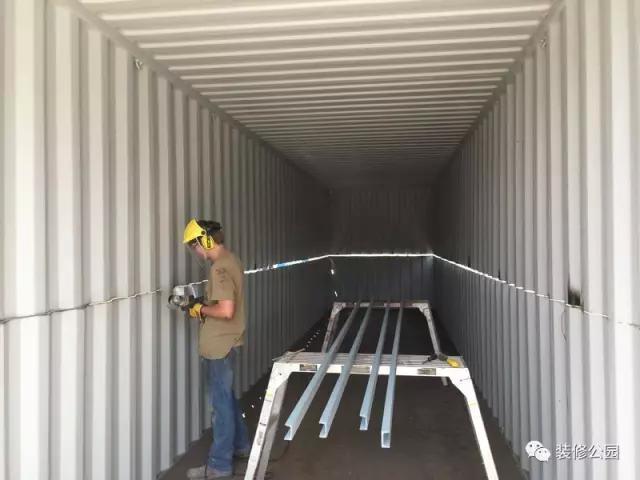 農村別墅有庭院，上網買個集裝箱游泳池，下午就能游泳了