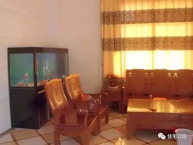 我們村首富的房子是這樣的，你們村呢？