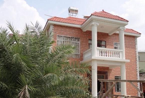 第一次帶女朋友回家嚇跑了丈母娘，小伙花15萬(wàn)把老屋變豪宅