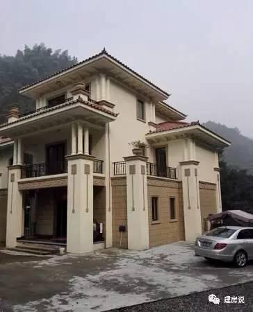 實(shí)拍農(nóng)村自建別墅，城里人看完都大跌眼鏡