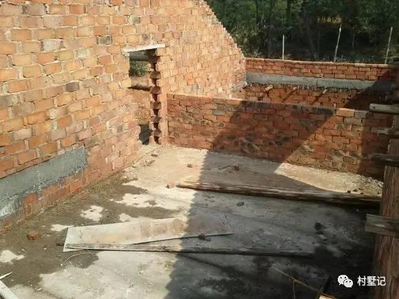 三十萬建這套二層農村自建房，親戚都說虧了