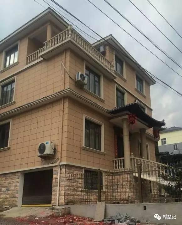 實拍10款農村建的別墅，隨便一套都能讓你在村里挺直腰桿