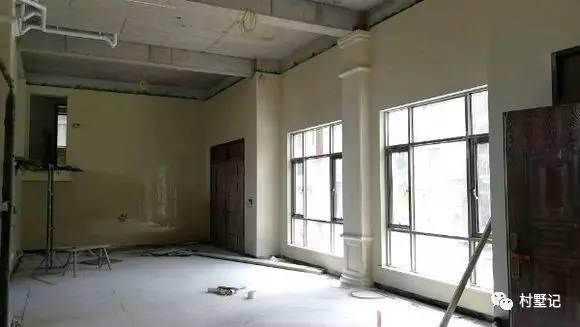 30歲兄弟倆在老家建雙拼別墅，當地找不到比這更好的