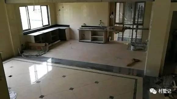 30歲兄弟倆在老家建雙拼別墅，當地找不到比這更好的