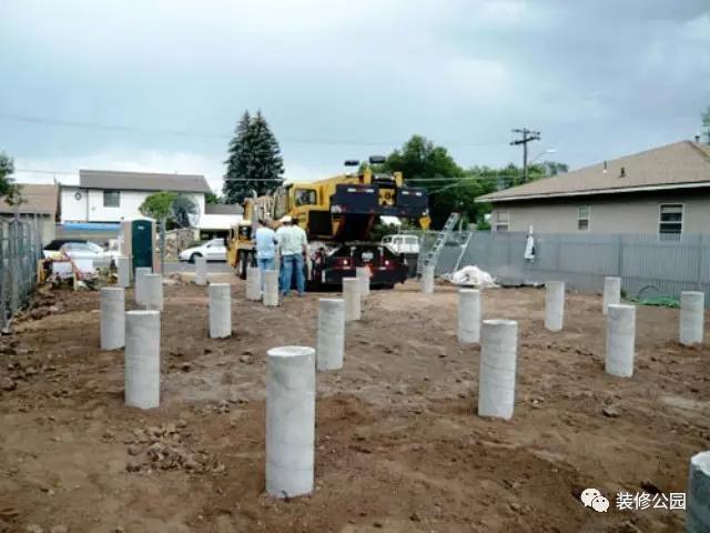 建別墅，能用集裝箱？挑空客廳都行，看看人家就知道