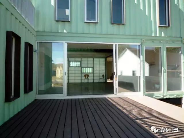 建別墅，能用集裝箱？挑空客廳都行，看看人家就知道