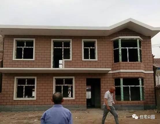農村蓋房實拍，河北18萬就能建起一套2層小別墅？