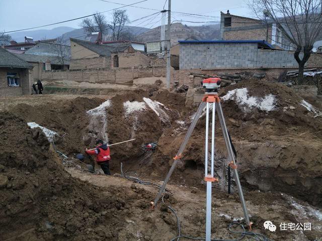 輕鋼別墅到底有什么好, 讓這個村的老百姓都搶著建? 施工隊訂單都排到了明年!