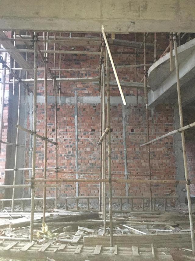 湖南伢子40萬為父母建別墅，孝心感動鄰里，爭相稱贊