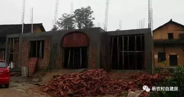 爸媽非要建堂屋，布局改了三四次，這下終于好了