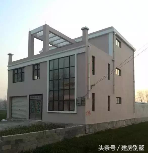 雙職工夫妻回安徽老家自建房，5歲女兒最愛田園生活