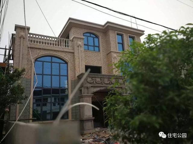 湖南大叔35萬蓋別墅含外裝修，他是怎么做到的？