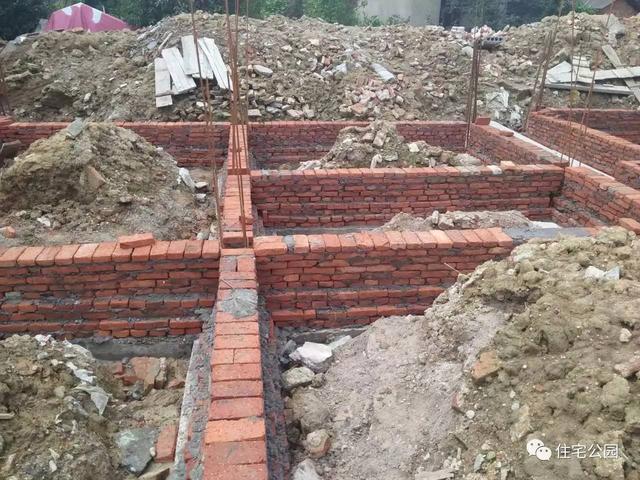 湖南大叔35萬蓋別墅含外裝修，他是怎么做到的？