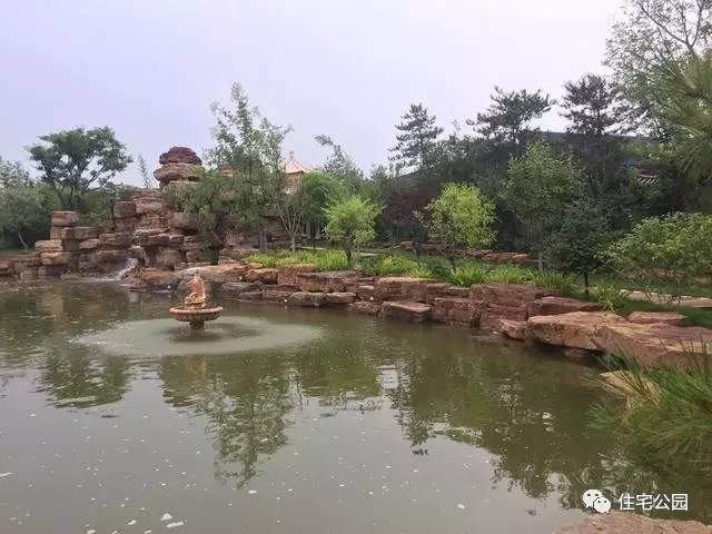 山東豪擲500萬自建園林美景，故宮后花園都不能與之匹敵！