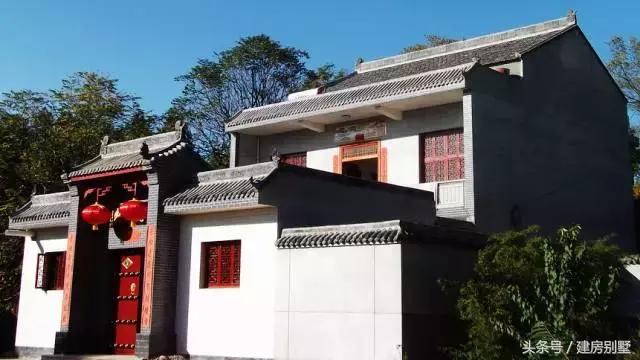 陜西自建四合院式住宅，古色古香，全被一個海爾太陽能熱水器毀了