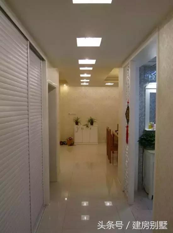 江蘇美女回娘家干了件動靜不小的事兒，鄰村的都跑來看熱鬧