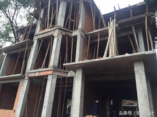 80后小伙回農(nóng)村半年，花30萬建成兩層鄉(xiāng)村別墅！附施工全程！