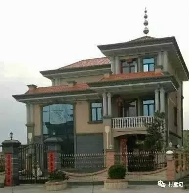逃離上海回農(nóng)村自建的別墅，50年都不會(huì)過(guò)時(shí)