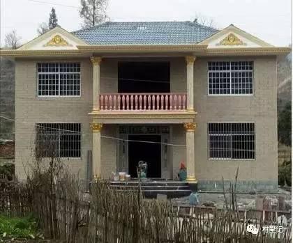 逃離上海回農(nóng)村自建的別墅，50年都不會(huì)過(guò)時(shí)