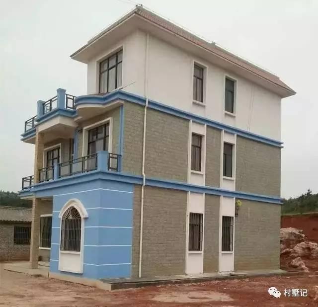 造價加裝修才30萬的三層農村別墅，網友紛紛表示不相信
