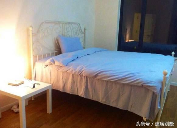 女漢子大年三十不看春晚籌劃建房，有壁爐、露臺和薔薇花墻