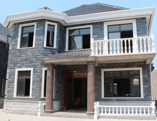 上海兄妹自建兩棟農村別墅，父母住在一層小平房，合適嗎？