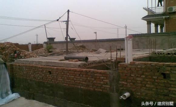 北京小伙自建三層帶庭院農(nóng)村別墅，爸爸媽媽超滿意