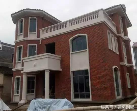 贛南不止臍橙種的好吃，農村別墅蓋得也是一級棒